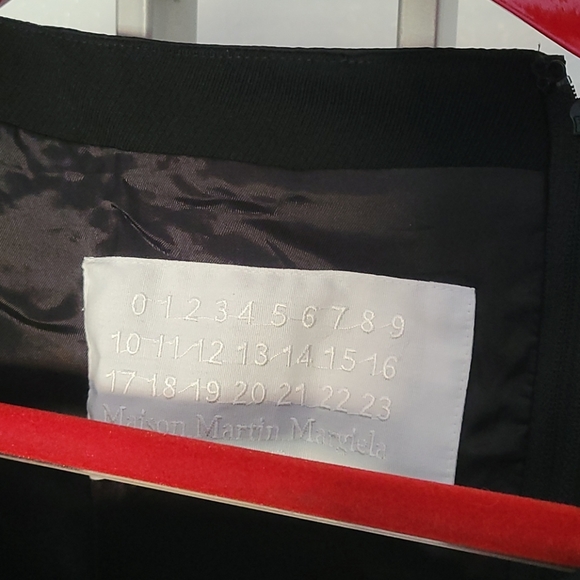 Maison Martin Margiela H&M Black Horizonta Dress - Picture 7 of 11